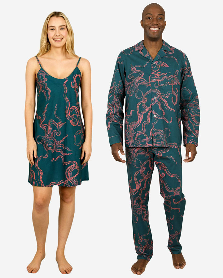 Matching turquoise pyjamas and nighty for couples