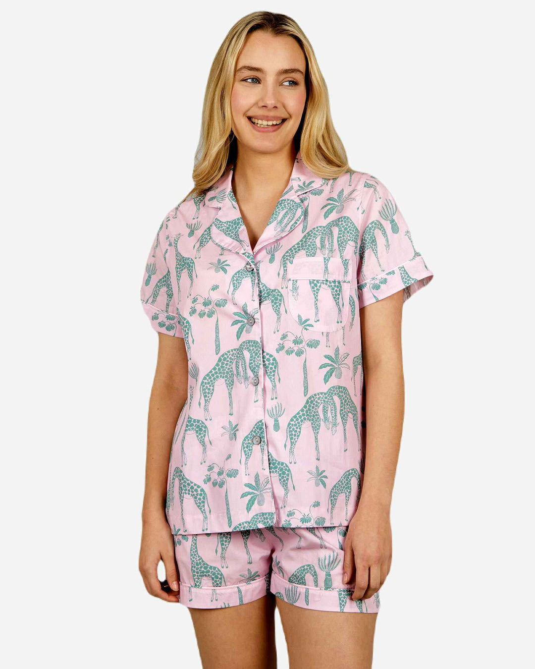 Womens short pyjamas - Giraffes Pink