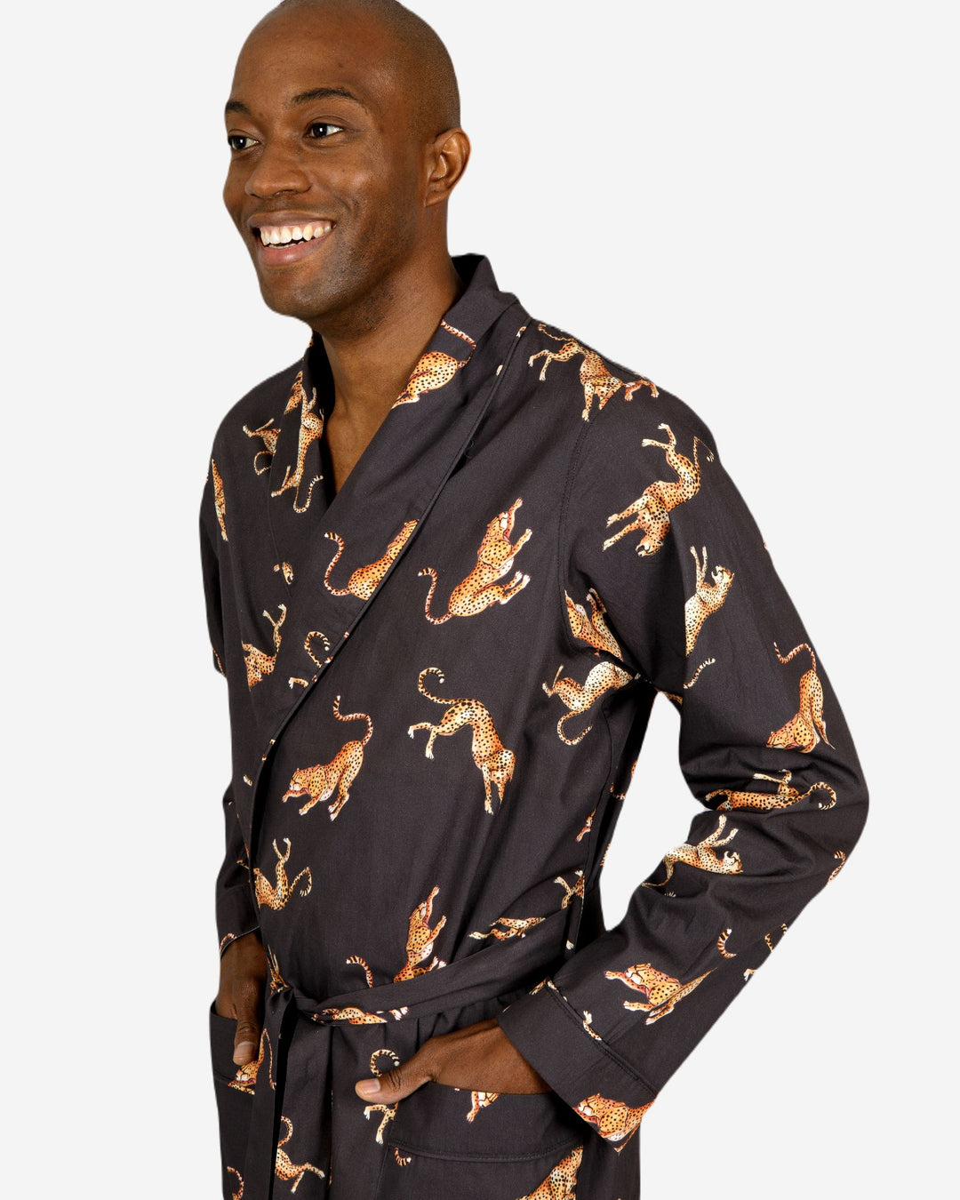 Black mens dressing gown - jumping cheetah