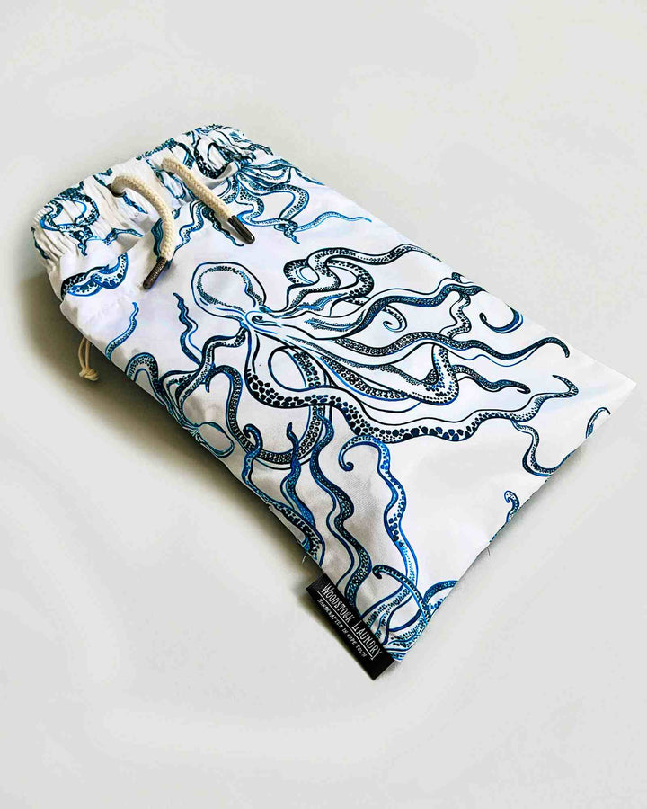 Mens swim shorts - octopus indigo - bag