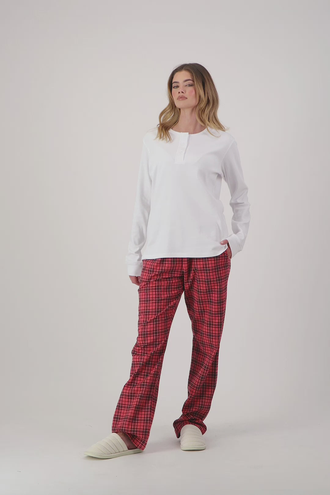 Women's Flannel Trousers - Camden Red