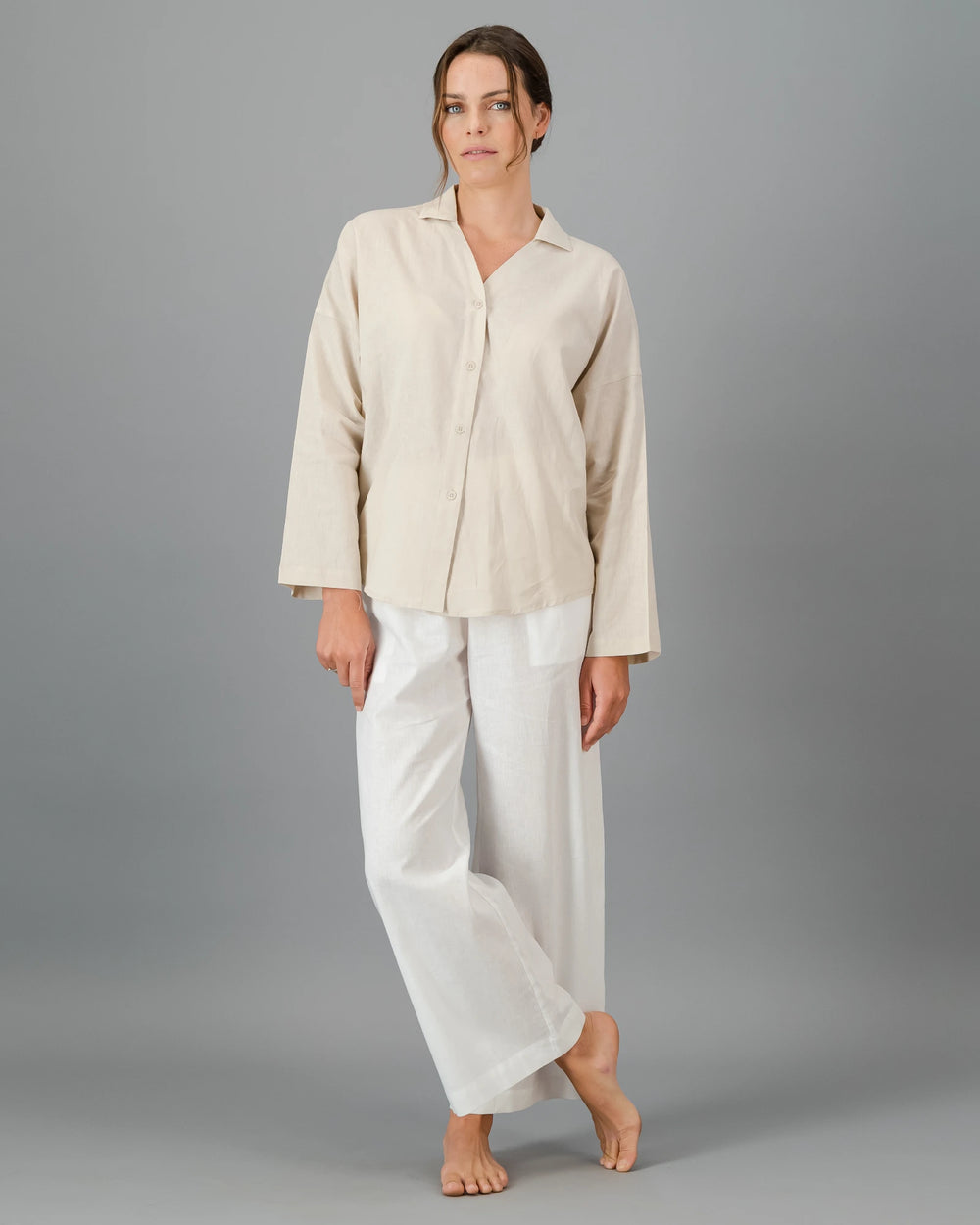 White linen wide leg pants