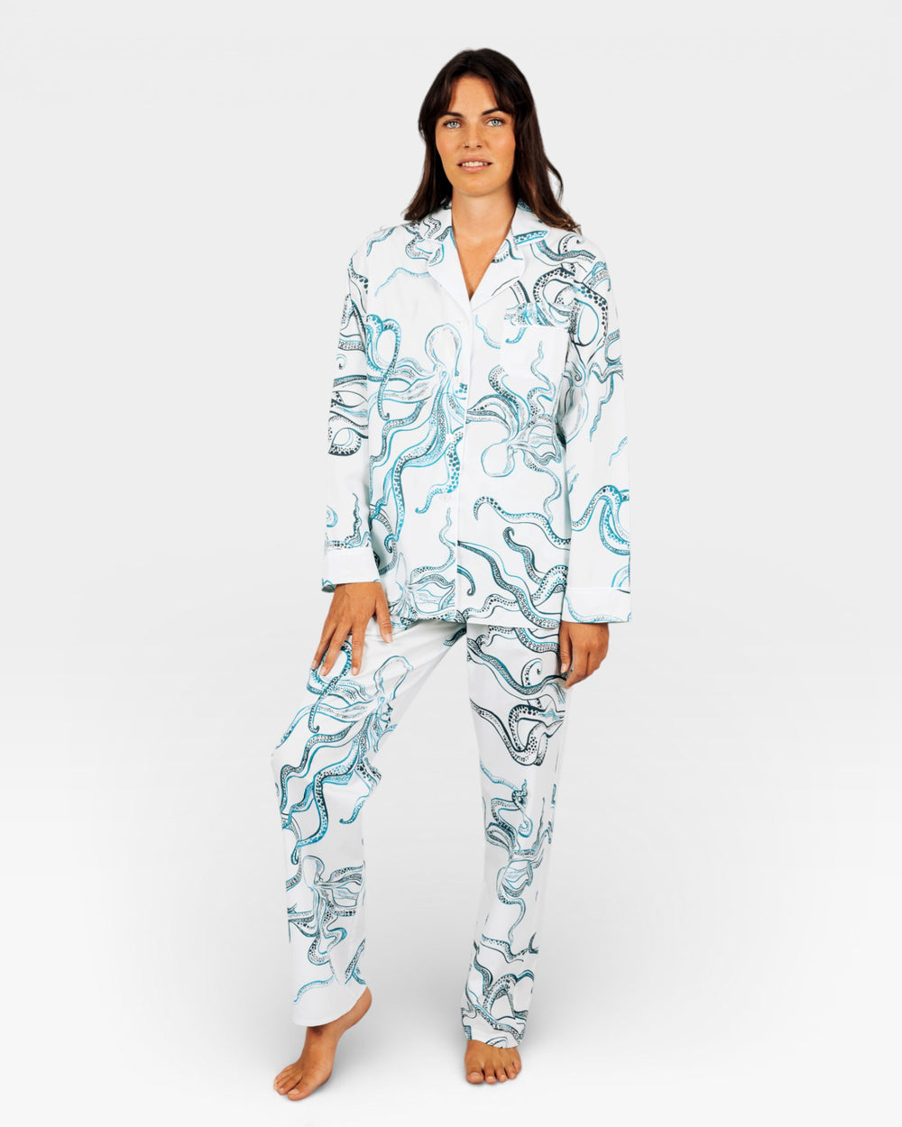 Womens white pyjamas with indogo octopuses in poplin cotton