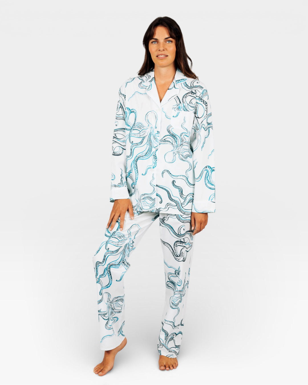 Womens white pyjamas with indogo octopuses in poplin cotton